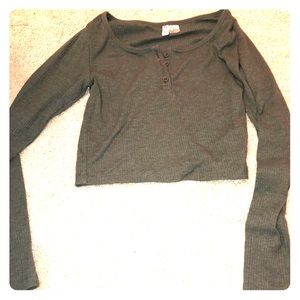 Green crop top